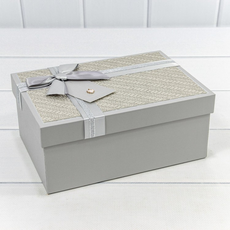 Коробки Прямоугольные Набор 1/3 22,5*16*9,5 с бантом и клубничкой "Плетёнка" Серый 1/20 Арт: 721640/2